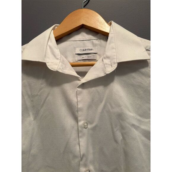Calvin Klein Men's Slim Fit White Dress Shirt 15.5 Long Sleeve - Picture 2 of 7